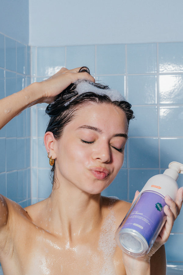 Liquid Shampoo - Hover